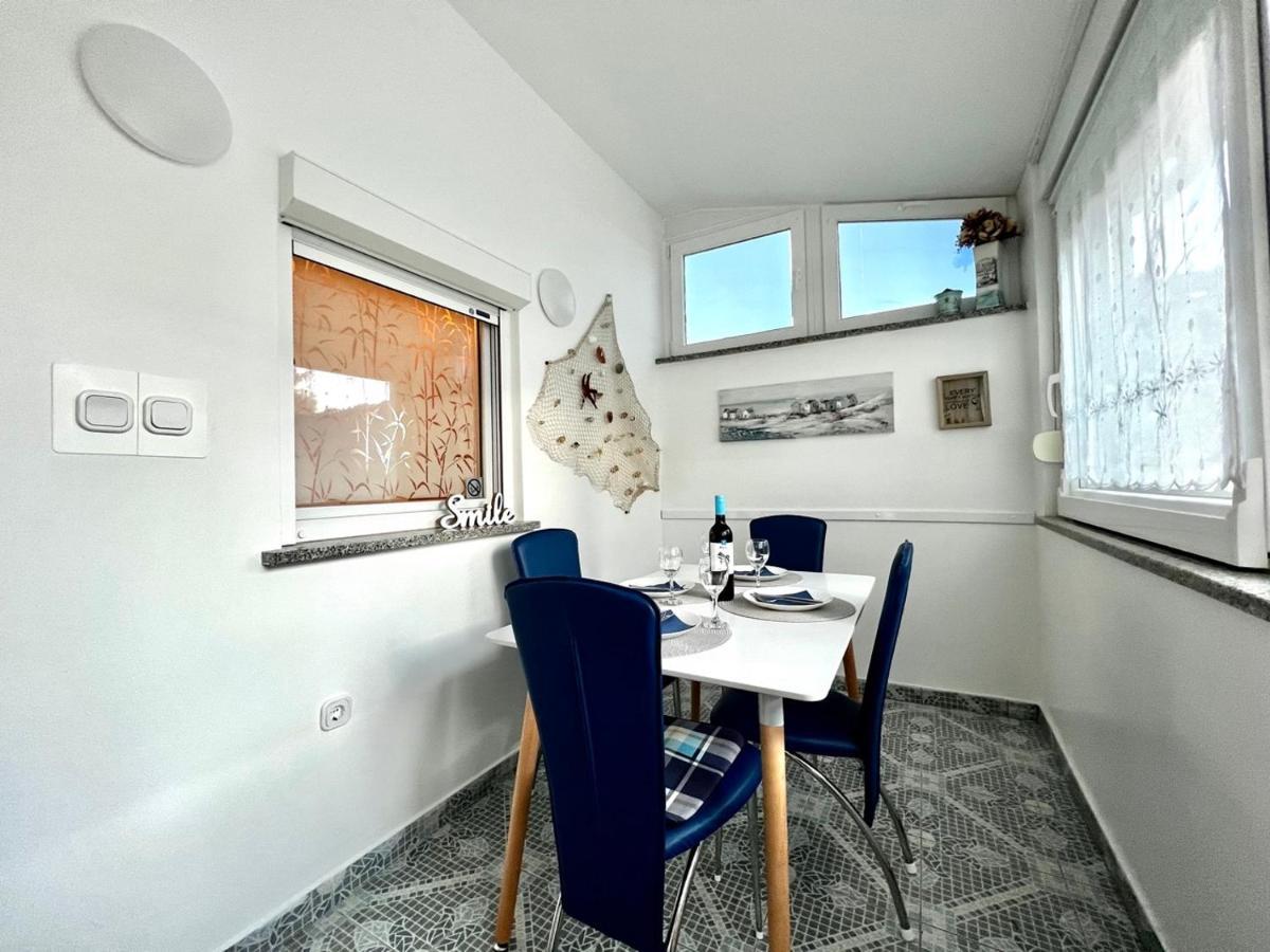 Apartman Dino Fažana Exterior foto
